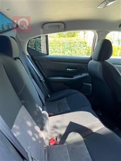 نيسان سنترا